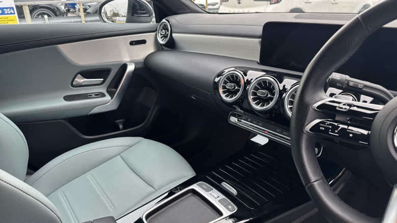 Mercedes-Benz CLA 250e AMG Line Premium 5dr Tip Auto Estate